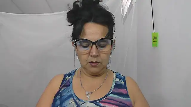 Snapshot of samyjons chatting on February 18, 2025, 1:00 pm samyjons online show from February 18, 2025, 1:00 pm