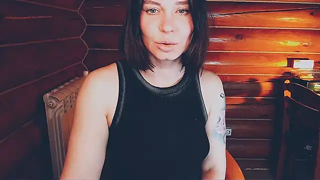 Platina Fox online show from April 20, 2026, 3:02 pm