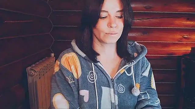 Snapshot of Platina_Fox chatting on January 17, 2026, 4:27 am Platina Fox online show from January 17, 2026, 4:27 am