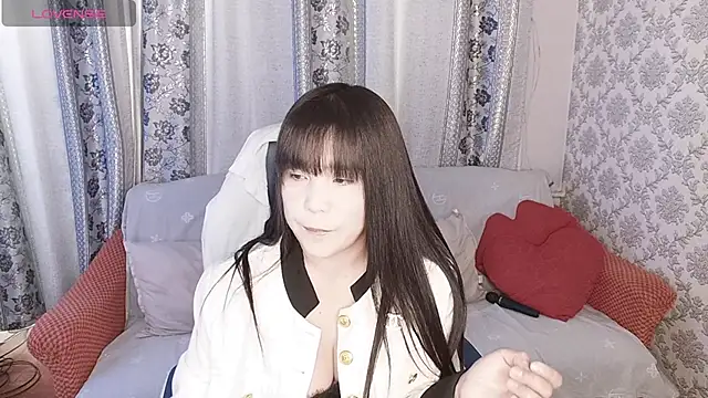 Snapshot of MissValday chatting on December 16, 2025, 5:11 am MissValday online show from December 16, 2025, 5:11 am