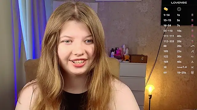 Snapshot of Vivian_cutie chatting on April 23, 2026, 3:35 pm Vivian cutie online show from April 23, 2026, 3:35 pm