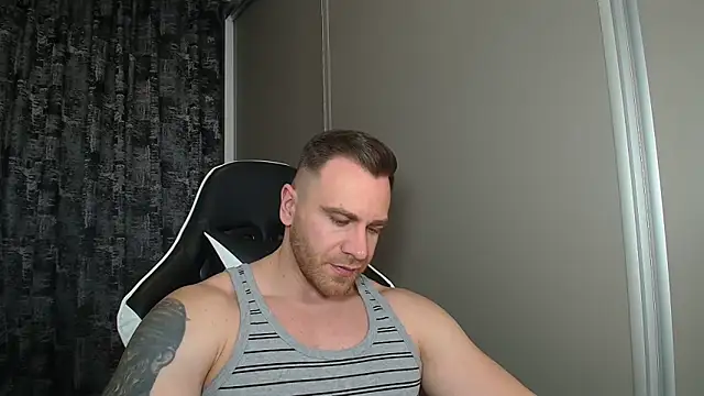 Snapshot of Thori92 chatting on April 9, 2026, 5:19 pm Thori92 online show from April 9, 2026, 5:19 pm