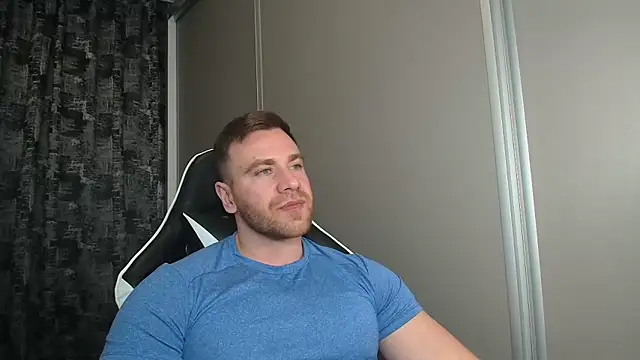 Snapshot of Thori92 chatting on March 18, 2026, 5:25 pm Thori92 online show from March 18, 2026, 5:25 pm