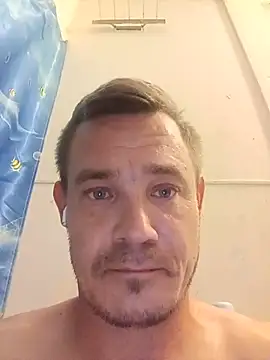 Snapshot of Ivanekkral chatting on June 2, 2026, 7:25 pm Ivanekkral online show from June 2, 2026, 7:25 pm