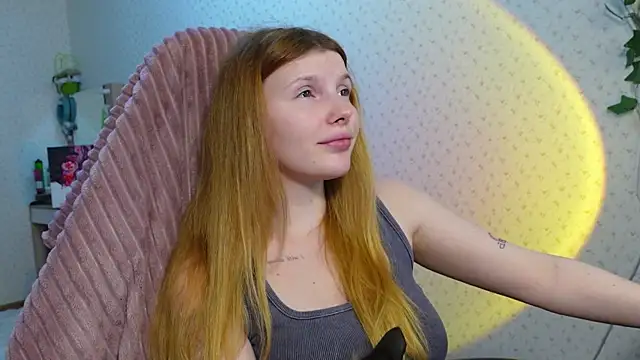  aleksa  online show from March 9, 2025, 5:17 pm