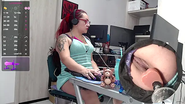 Snapshot of kyobiker chatting on November 25, 2025, 2:17 pm kyobiker online show from November 25, 2025, 2:17 pm