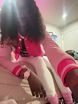 Farrah Owens online show from March 6, 2025, 4:19 am