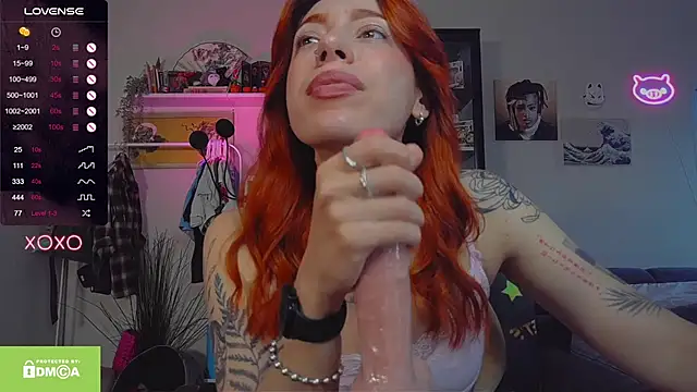 Snapshot of MaryStocks chatting on October 6, 2025, 8:04 am MaryStocks online show from October 6, 2025, 8:04 am