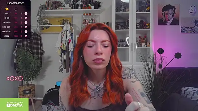 Snapshot of MaryStocks chatting on October 28, 2025, 8:35 am MaryStocks online show from October 28, 2025, 8:35 am