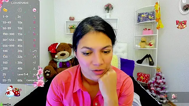 Snapshot of Mollywell chatting on December 29, 2024, 5:10 am Mollywell online show from December 29, 2024, 5:10 am