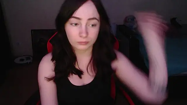 Laralianna online show from March 9, 2026, 2:15 am