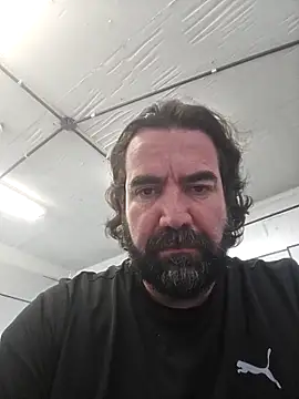 Snapshot of MysterBearMG chatting on May 11, 2026, 3:18 pm MysterBearMG online show from May 11, 2026, 3:18 pm