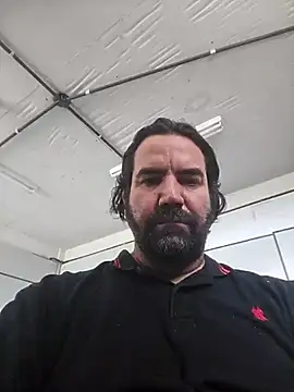 Snapshot of MysterBearMG chatting on October 15, 2025, 3:31 pm MysterBearMG online show from October 15, 2025, 3:31 pm