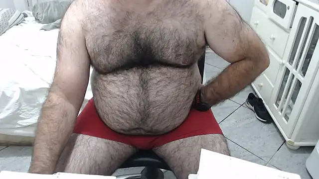 Snapshot of MysterBearMG chatting on September 15, 2025, 11:16 pm MysterBearMG online show from September 15, 2025, 11:16 pm