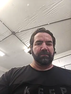 Snapshot of MysterBearMG chatting on September 23, 2025, 4:03 pm MysterBearMG online show from September 23, 2025, 4:03 pm