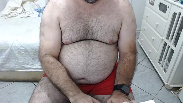 Snapshot of MysterBearMG chatting on November 7, 2025, 11:08 pm MysterBearMG online show from November 7, 2025, 11:08 pm