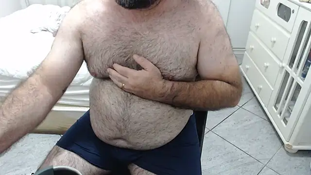 Snapshot of MysterBearMG chatting on November 20, 2025, 5:41 am MysterBearMG online show from November 20, 2025, 5:41 am