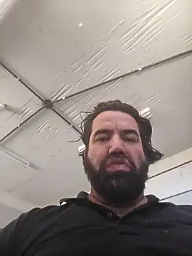 Snapshot of MysterBearMG chatting on September 11, 2025, 3:45 pm MysterBearMG online show from September 11, 2025, 3:45 pm