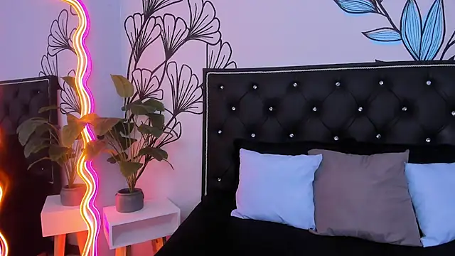 Snapshot of Sweet_Ariadna_ chatting on November 22, 2025, 12:26 pm Sweet Ariadna online show from November 22, 2025, 12:26 pm