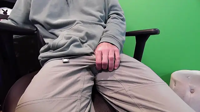 kuruptxxx live online show from November 18, 2025, 8:56 pm