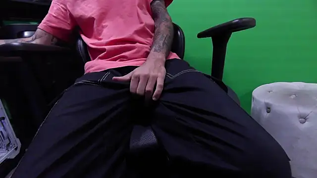 kuruptxxx live online show from September 16, 2025, 6:09 pm