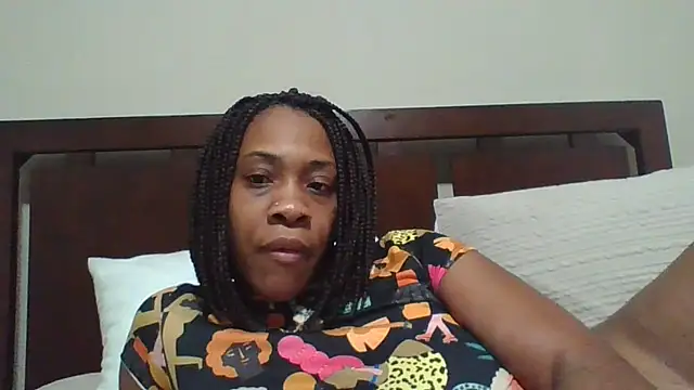 Snapshot of MsJuicy chatting on January 30, 2025, 12:06 pm MsJuicy online show from January 30, 2025, 12:06 pm
