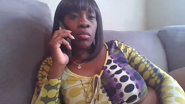 Snapshot of MsJuicy chatting on September 18, 2025, 7:50 pm MsJuicy online show from September 18, 2025, 7:50 pm