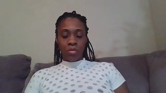 Snapshot of MsJuicy chatting on December 13, 2024, 8:58 pm MsJuicy online show from December 13, 2024, 8:58 pm