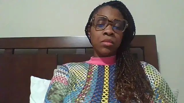 Snapshot of MsJuicy chatting on December 21, 2024, 12:49 pm MsJuicy online show from December 21, 2024, 12:49 pm