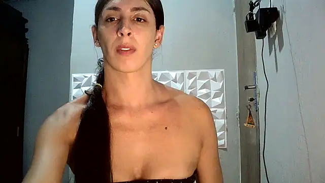 Snapshot of AlexiaDuucan chatting on April 29, 2026, 2:49 am AlexiaDuucan online show from April 29, 2026, 2:49 am