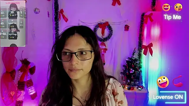 Snapshot of Kyomi_chang chatting on December 2, 2025, 1:46 pm Kyomi chang online show from December 2, 2025, 1:46 pm