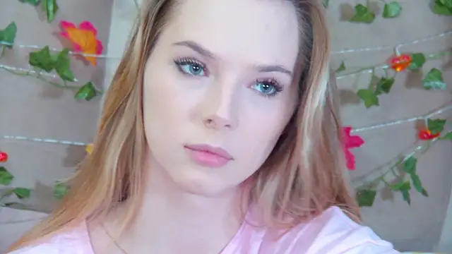 GentleRossi online show from September 29, 2025, 9:09 pm