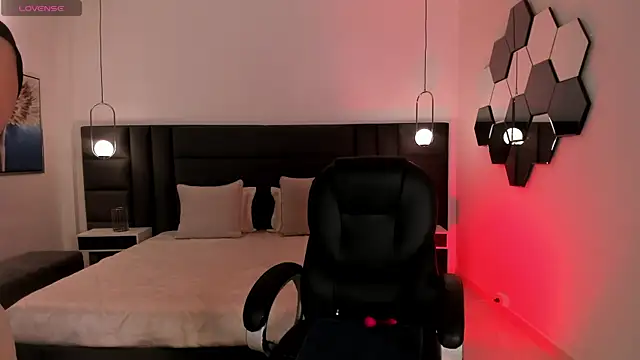 Snapshot of JennaOlsonX chatting on December 20, 2025, 6:44 pm JennaOlsonX online show from December 20, 2025, 6:44 pm