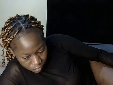 Snapshot of Sweettkendy chatting on October 31, 2025, 10:12 am Sweettkendy online show from October 31, 2025, 10:12 am