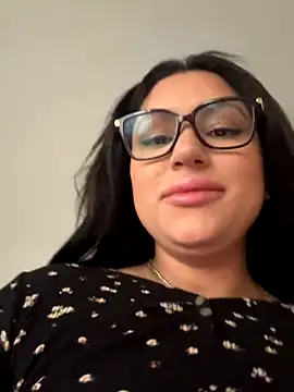 MeghanXO online show from November 26, 2025, 2:50 pm