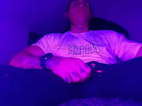 xxxtreme master7 online show from February 14, 2026, 12:55 am