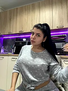 Scarlett-Dream online show from November 24, 2025, 4:23 am