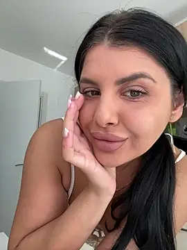 Snapshot of Scarlett-Dream chatting on July 23, 2026, 7:38 am Scarlett-Dream online show from July 23, 2026, 7:38 am