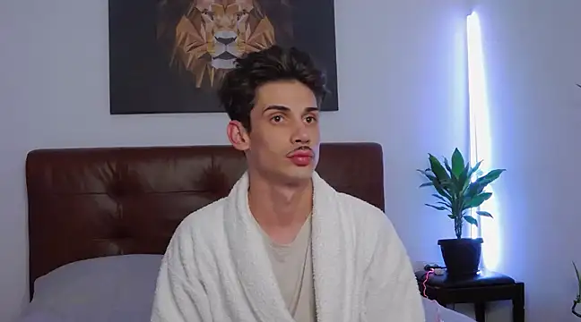 Snapshot of DanielCrush1 chatting on January 31, 2025, 5:32 pm DanielCrush1 online show from January 31, 2025, 5:32 pm