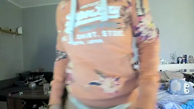 Snapshot of Orchideaxx chatting on February 8, 2026, 10:29 pm Orchideaxx online show from February 8, 2026, 10:29 pm