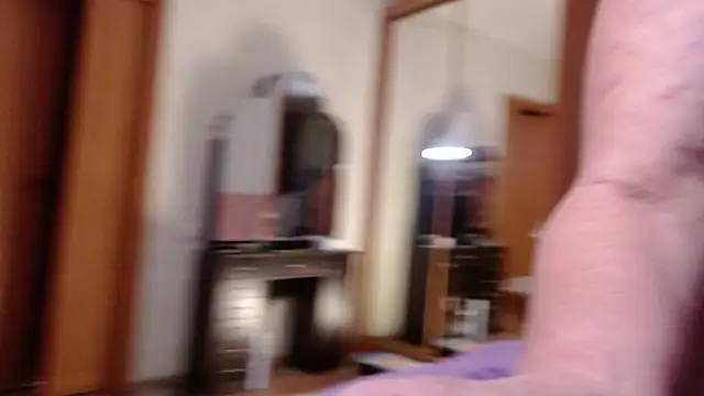 Blondebomb online show from November 28, 2025, 4:12 am