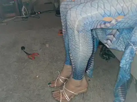 Snapshot of Donnyj20 chatting on December 22, 2025, 7:08 am Donnyj20 online show from December 22, 2025, 7:08 am