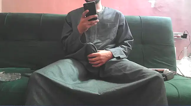 foxsanSs online show from March 8, 2025, 3:06 am