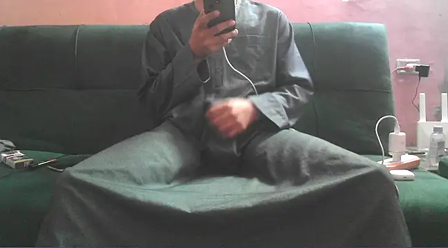 foxsanSs online show from February 9, 2025, 12:17 am