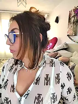 Snapshot of Myrnasexxx chatting on October 30, 2025, 4:15 pm Myrnasexxx online show from October 30, 2025, 4:15 pm