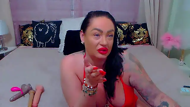 Snapshot of BustyVicky chatting on January 22, 2025, 10:37 pm BustyVicky online show from January 22, 2025, 10:37 pm