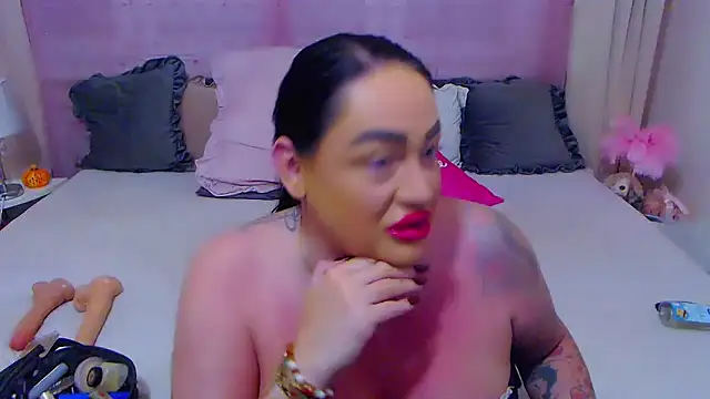 Snapshot of BustyVicky chatting on October 4, 2025, 10:00 pm BustyVicky online show from October 4, 2025, 10:00 pm