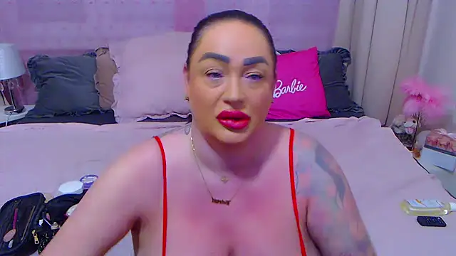 Snapshot of BustyVicky chatting on October 21, 2025, 9:03 pm BustyVicky online show from October 21, 2025, 9:03 pm