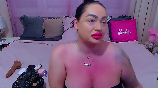 Snapshot of BustyVicky chatting on October 22, 2025, 9:13 pm BustyVicky online show from October 22, 2025, 9:13 pm