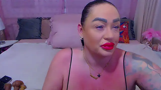 Snapshot of BustyVicky chatting on September 15, 2025, 9:26 pm BustyVicky online show from September 15, 2025, 9:26 pm
